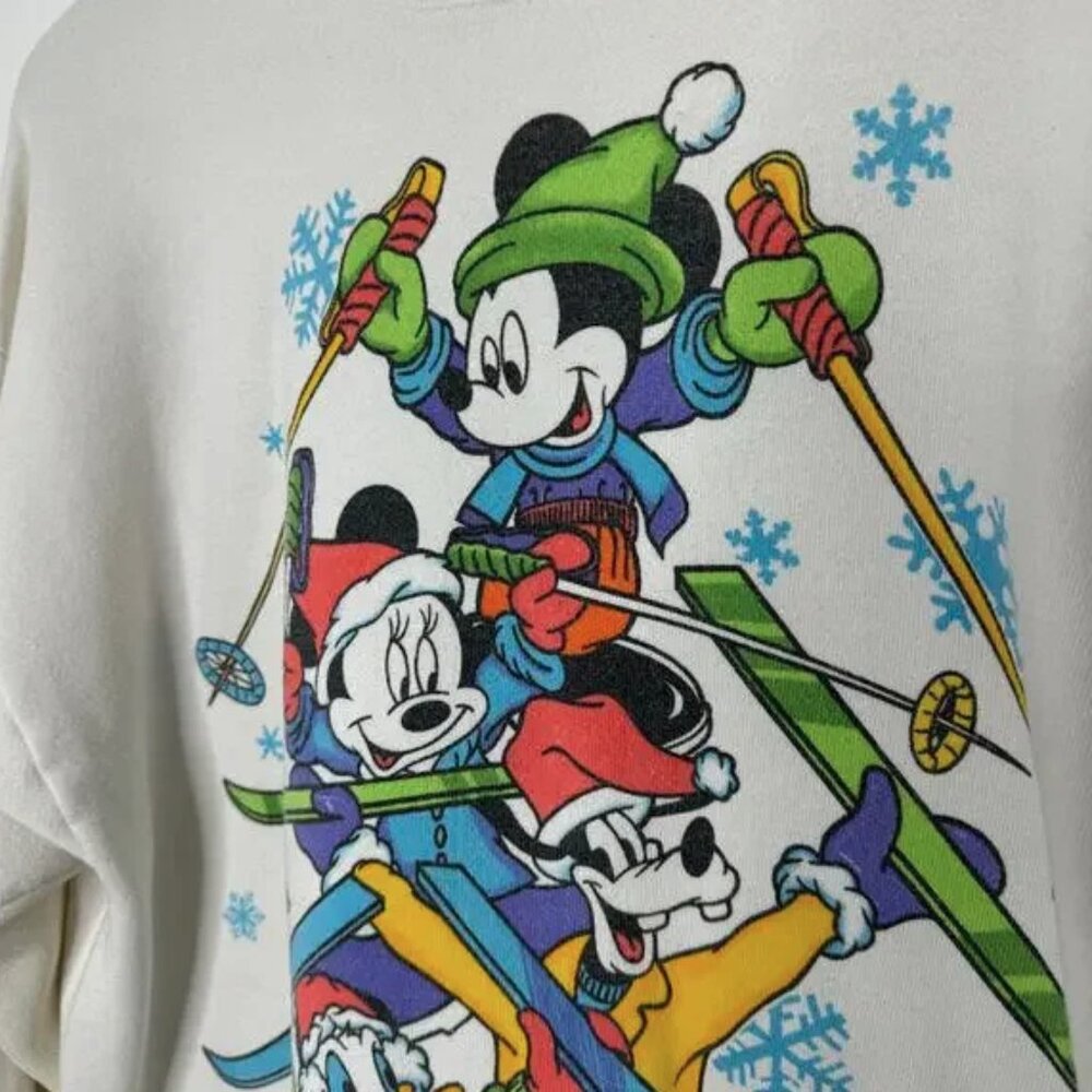 Vintage Disney winter skiing sweatshirt